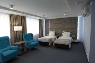 Отель Hotel Alesya Солигорск Стандартный двухместный номер с 2 отдельными кроватями-7